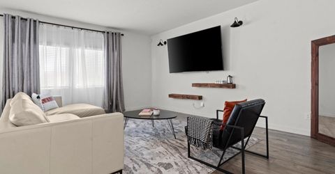 2050 Painted Sky Way, Sun Valley, NV 89433 Photo