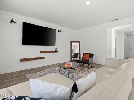 2050 Painted Sky Way, Sun Valley, NV 89433 Photo