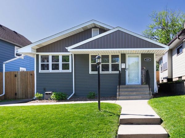 1224 6th Street E, Saint Paul, MN 55106