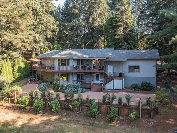 37215 Agate Dr, Lebanon, OR 97355