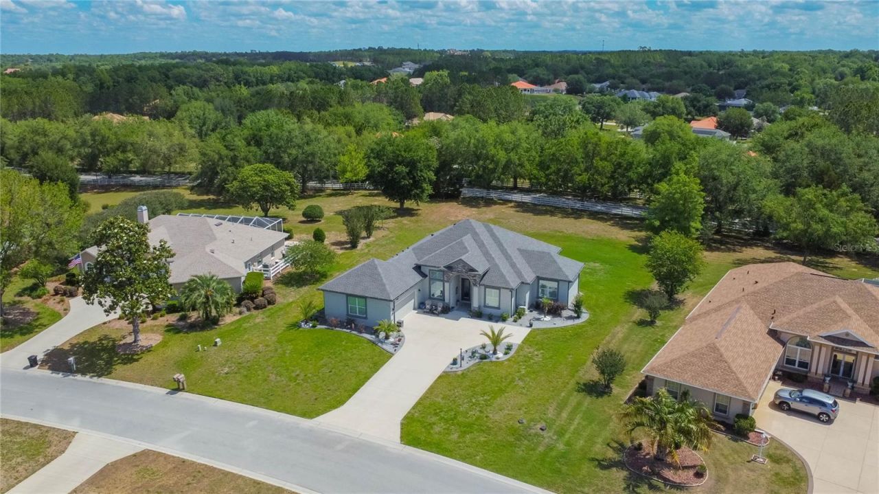 1555 E Seattle Slew Circle, Inverness, FL 34453 Photo