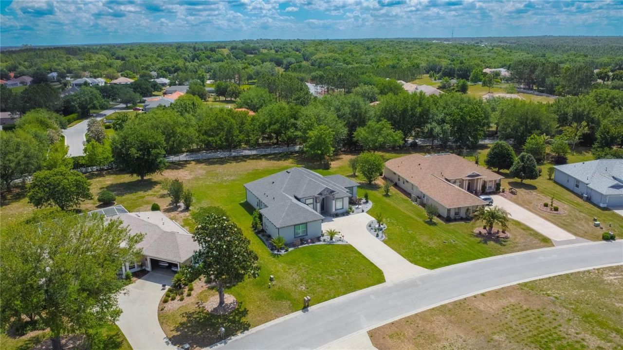 1555 E Seattle Slew Circle, Inverness, FL 34453 Photo