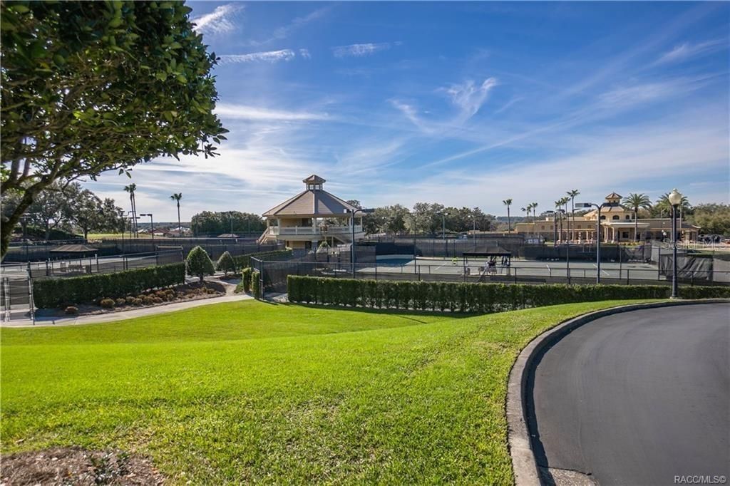 1555 E Seattle Slew Circle, Inverness, FL 34453 Photo