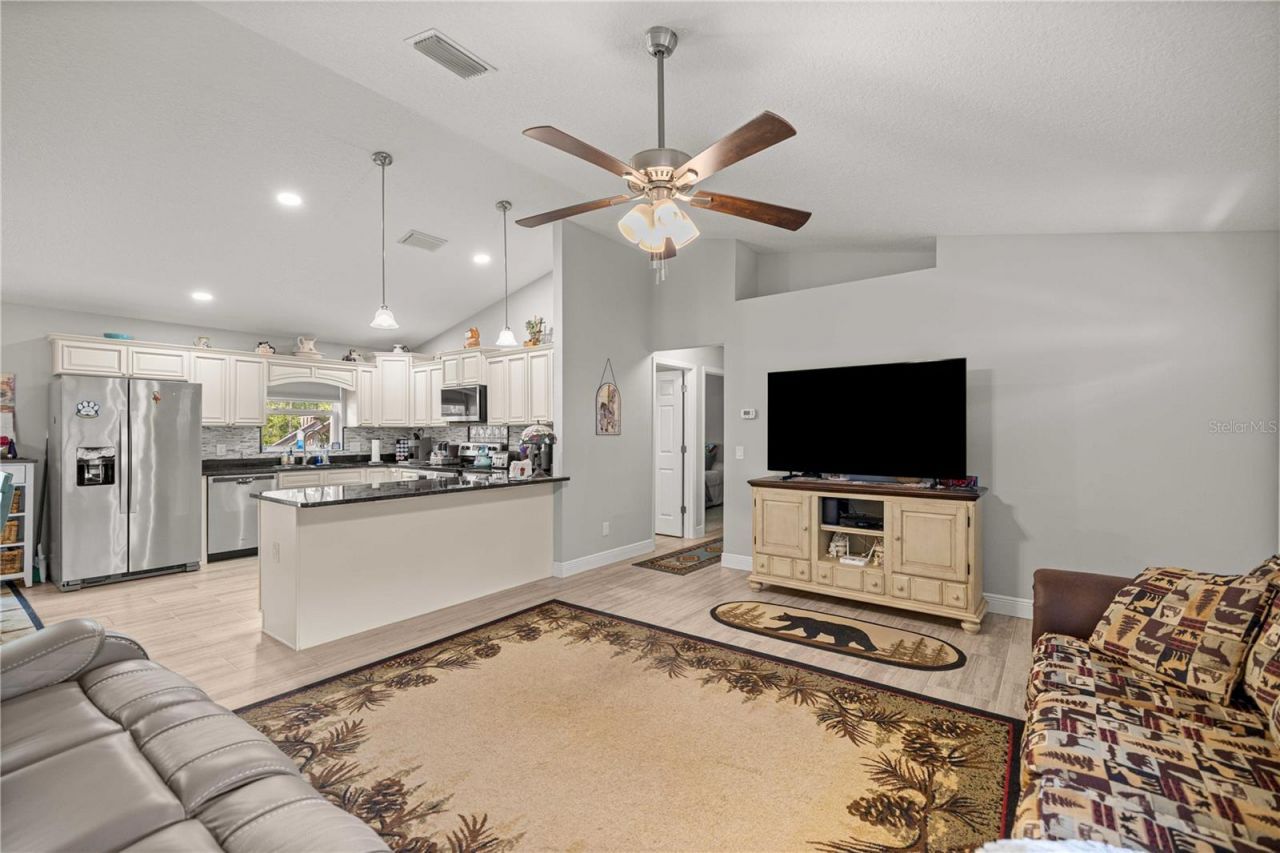 3372 W Webster Place, Citrus Springs, FL 34433 Photo