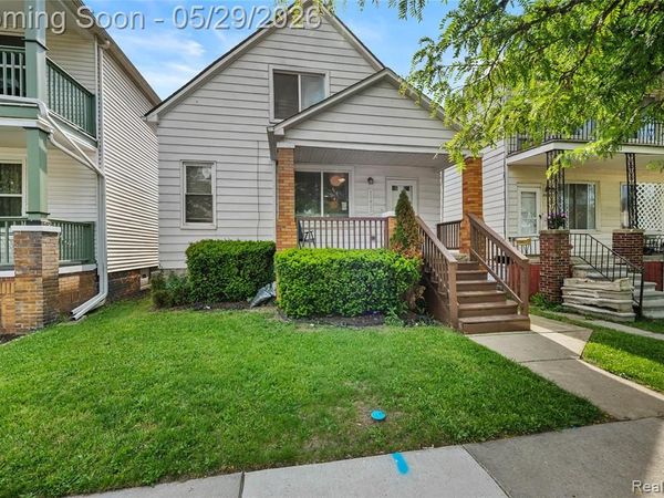 11423 Saint Aubin Street , Hamtramck, MI 48212