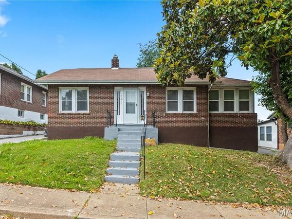 7611 San Diego Avenue, St Louis, MO 63121