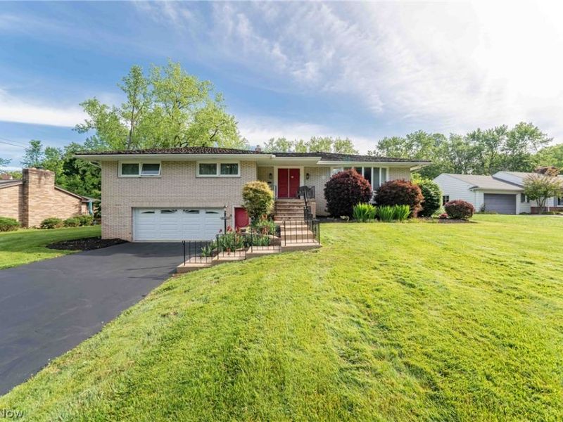 23225 Bryden Road, Shaker Heights, OH 44122 Photo 1