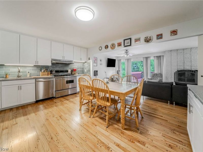 23225 Bryden Road, Shaker Heights, OH 44122 Photo 12