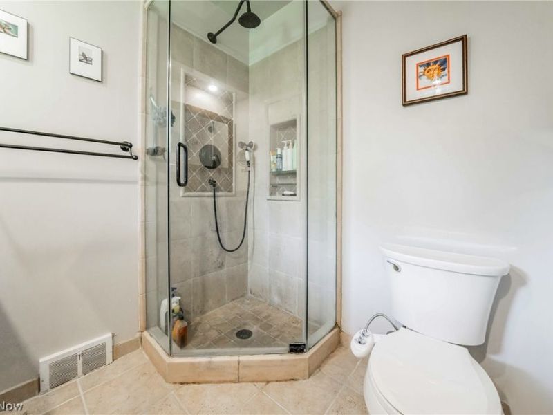 23225 Bryden Road, Shaker Heights, OH 44122 Photo 18