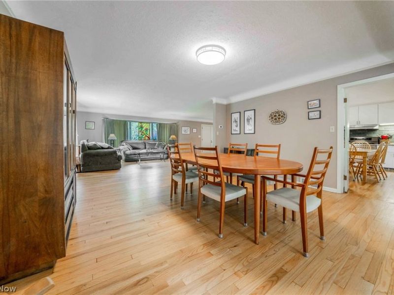 23225 Bryden Road, Shaker Heights, OH 44122 Photo 8
