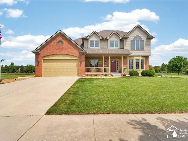 762 Valmont Drive, Monroe, MI 48162
