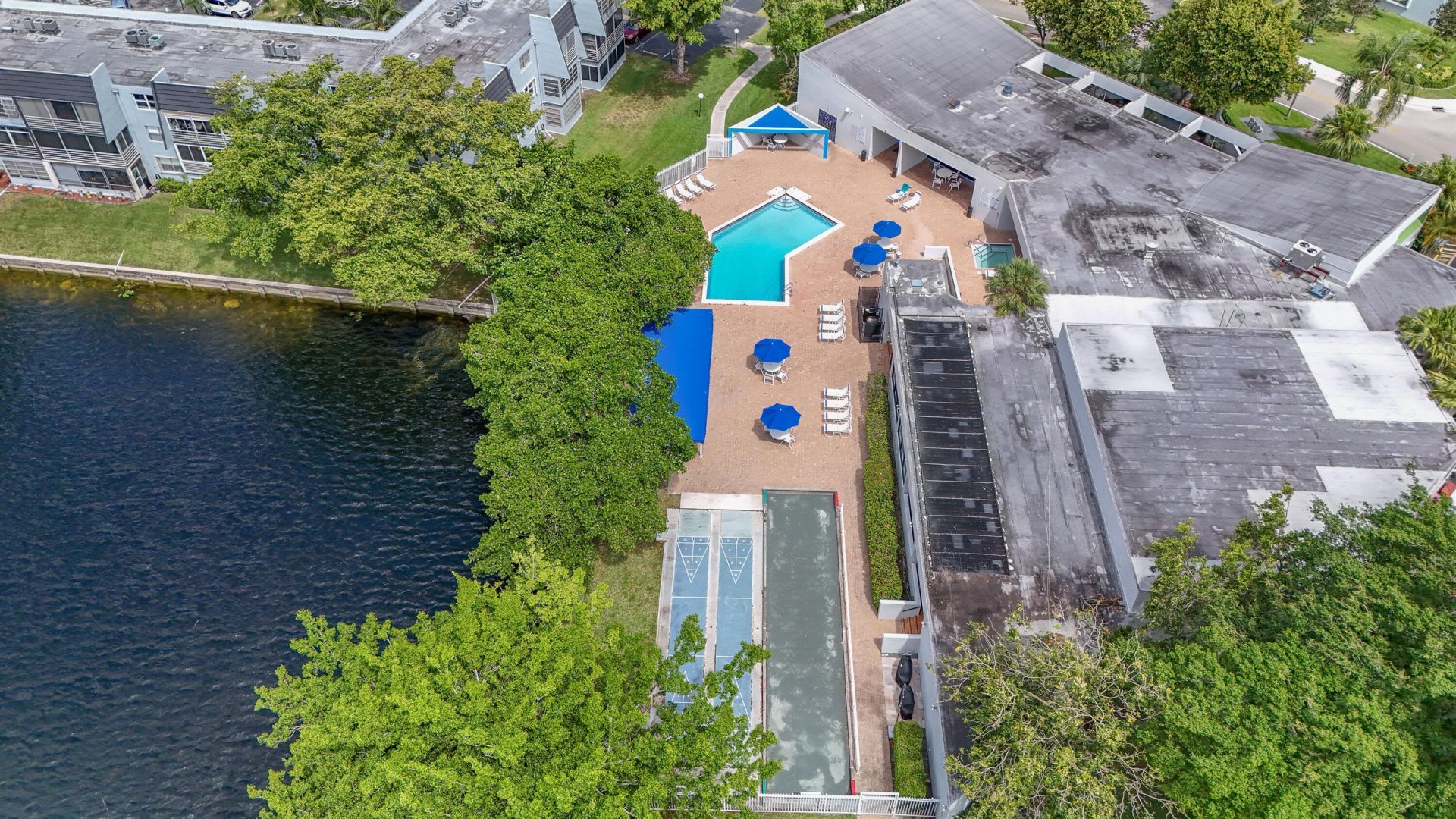9400 Lime Bay Boulevard, Unit 109, Tamarac, FL 33321 Photo