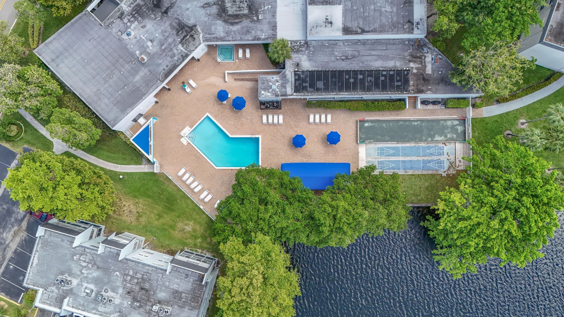 9400 Lime Bay Boulevard, Unit 109, Tamarac, FL 33321 Photo