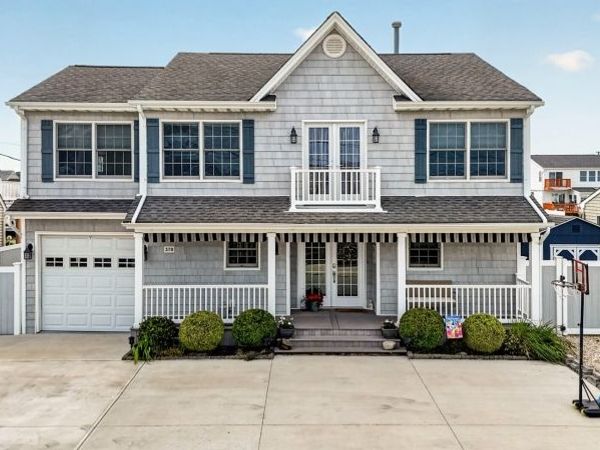 378 Bayview Ave, Berkeley, NJ 08721
