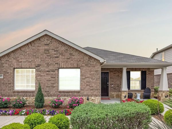 817 Shire Avenue, Haslet, TX 76052