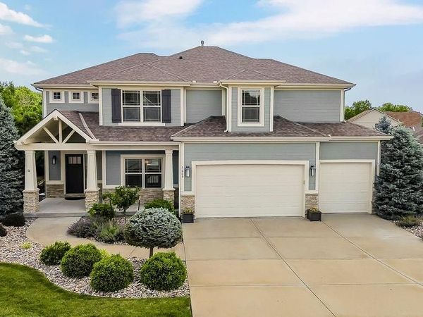 7605 Dove Avenue, Kansas City, MO 64139