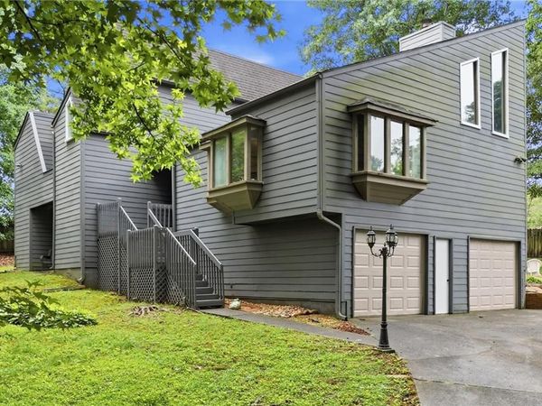 3219 Rangers Gate Drive , Marietta, GA 30062