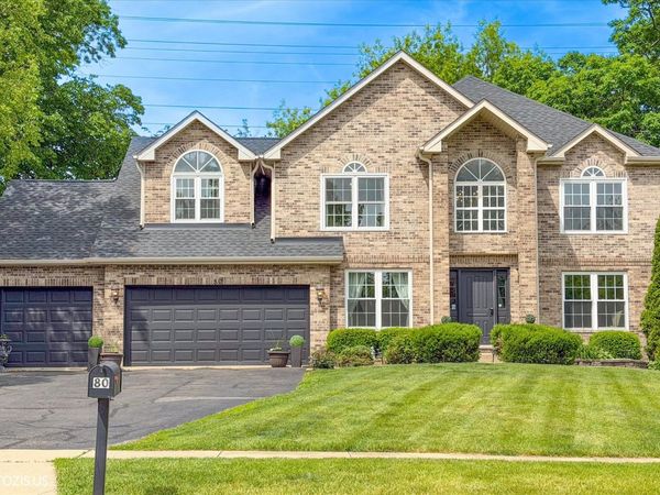 80 CHESTNUT Court , Elgin, IL 60120
