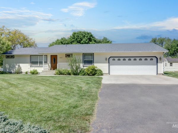 907 52nd St, Nampa, ID 83687