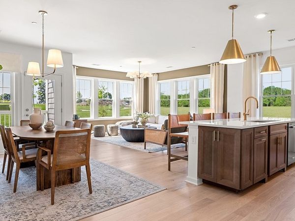 7 Green Street, Unit 1301, Shrewsbury, MA 01545