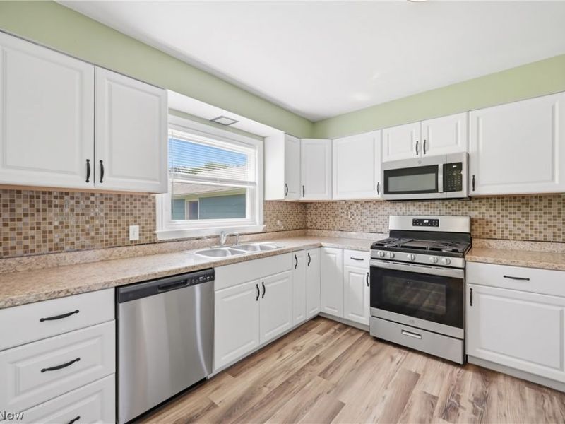 2846 Rexford Road, Youngstown, OH 44511 Photo 8