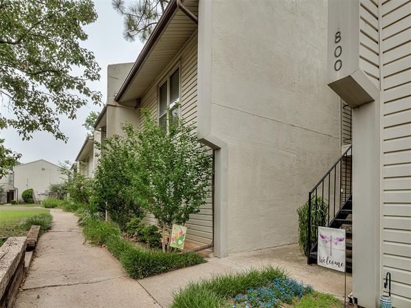 800 Cardinal Creek Boulevard, Unit C, Norman, OK 73072