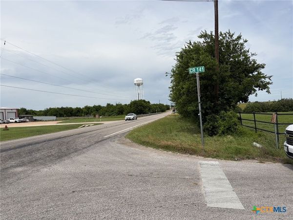 1250 County Road 141 , Georgetown, TX 78626