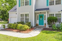 3375 Crowell Lane photo 4