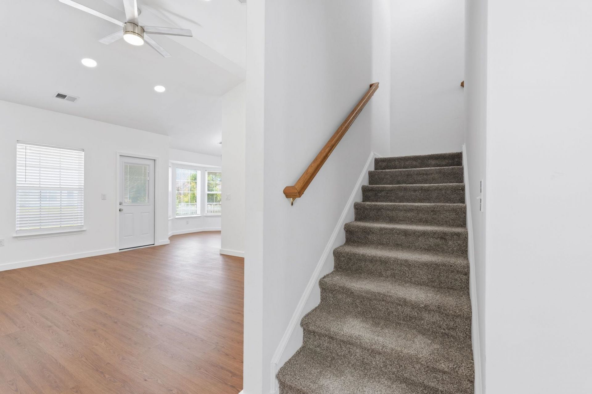 2213 Haystack Way  Photo 31