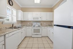 5801 Oyster Catcher Dr.  photo 4