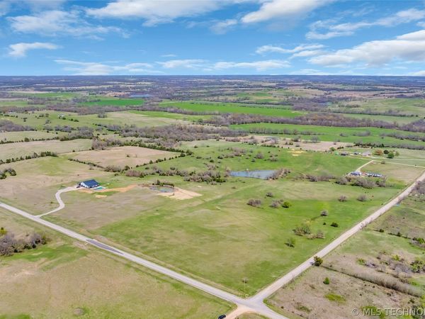3894 Red Oak , Sulphur, OK 73086