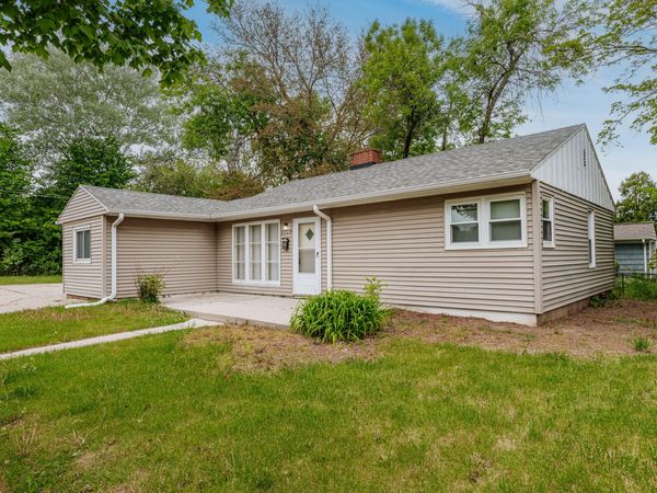 6304 W Nash St, Milwaukee, WI 53216
