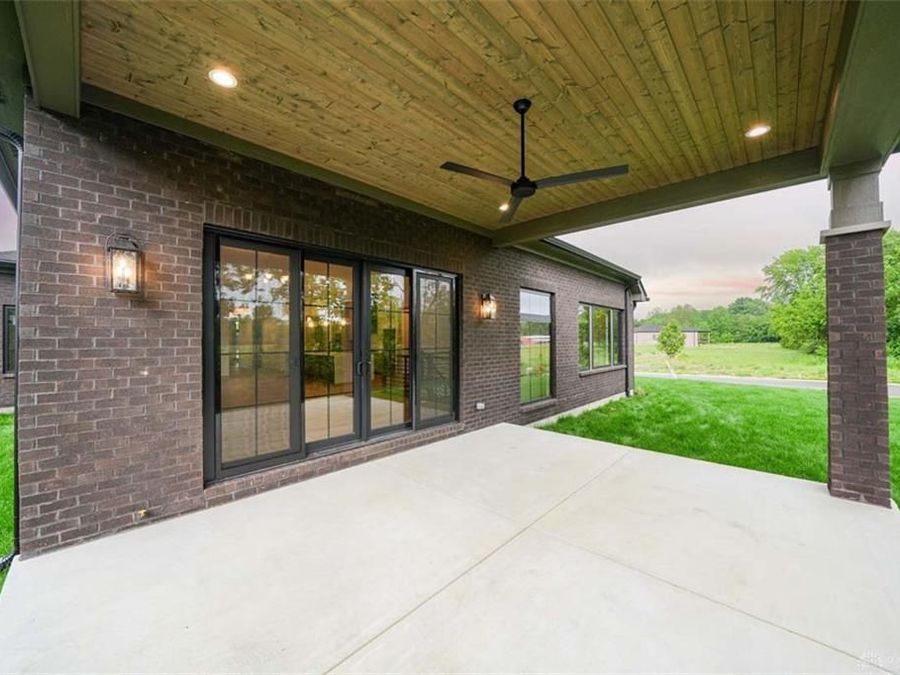 Property Image 92