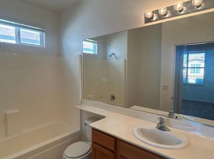 49 Sun Reign Pl, Sacramento, CA 95823 Photo