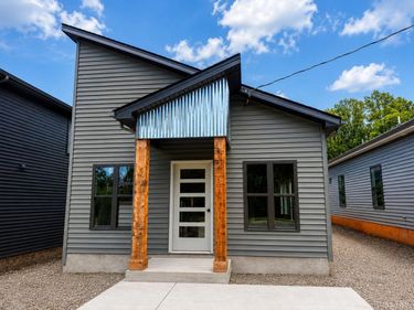 26 Rainbow Circle, Lynchburg, VA 24501