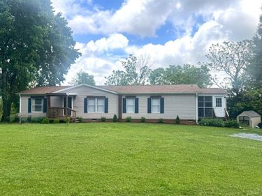 1307 Glass Hill Road, Goode, VA 24556