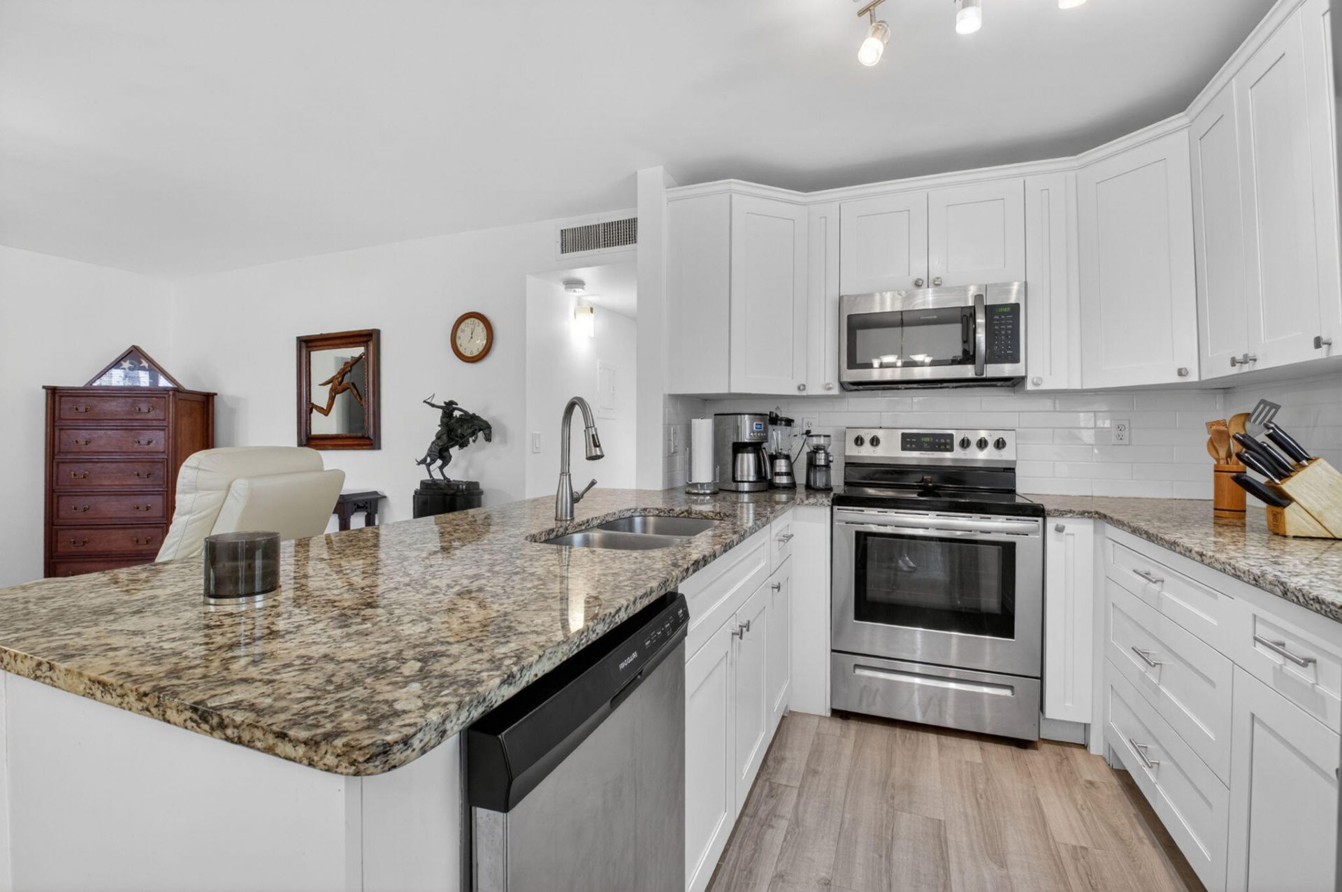 14 Flanders, Unit A, Delray Beach, FL 33484 Photo
