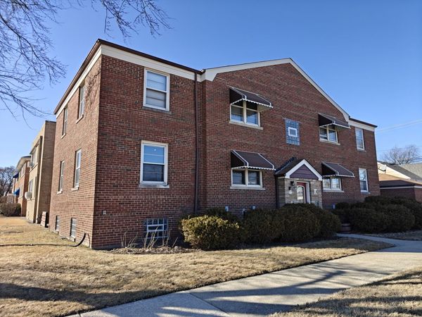 1106 Alima Terrace , La Grange Park, IL 60526