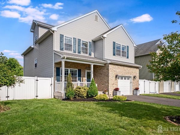 323 S Madison Avenue, Dunellen, NJ 08812