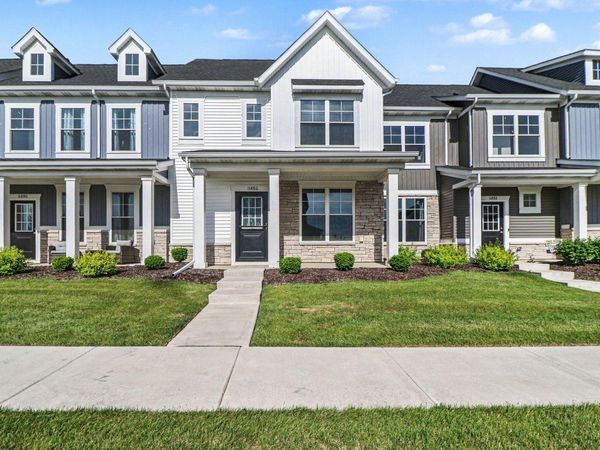 11886 Kentucky Street, Crown Point, IN 46307