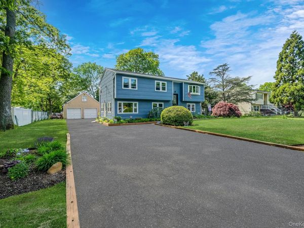489 Carnation Drive , Shirley, NY 11967