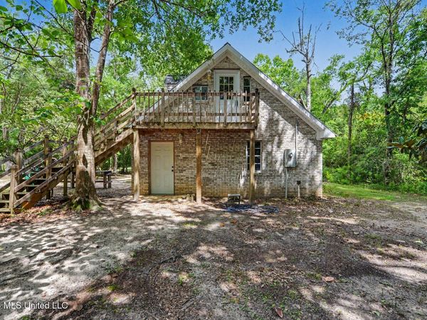 5900 Brown Road, Ocean Springs, MS 39564