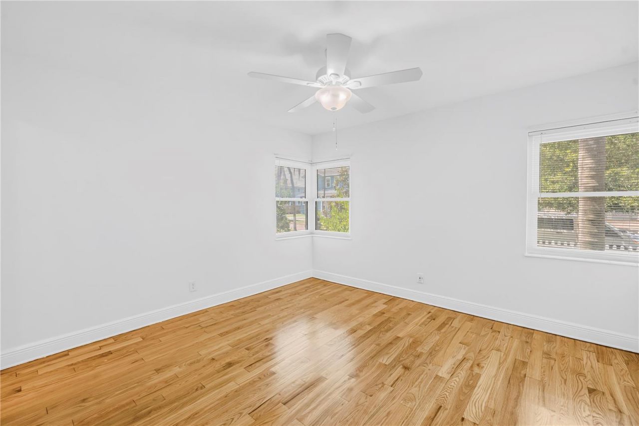 348 11th Avenue Ne, Saint Petersburg, FL 33701 Photo