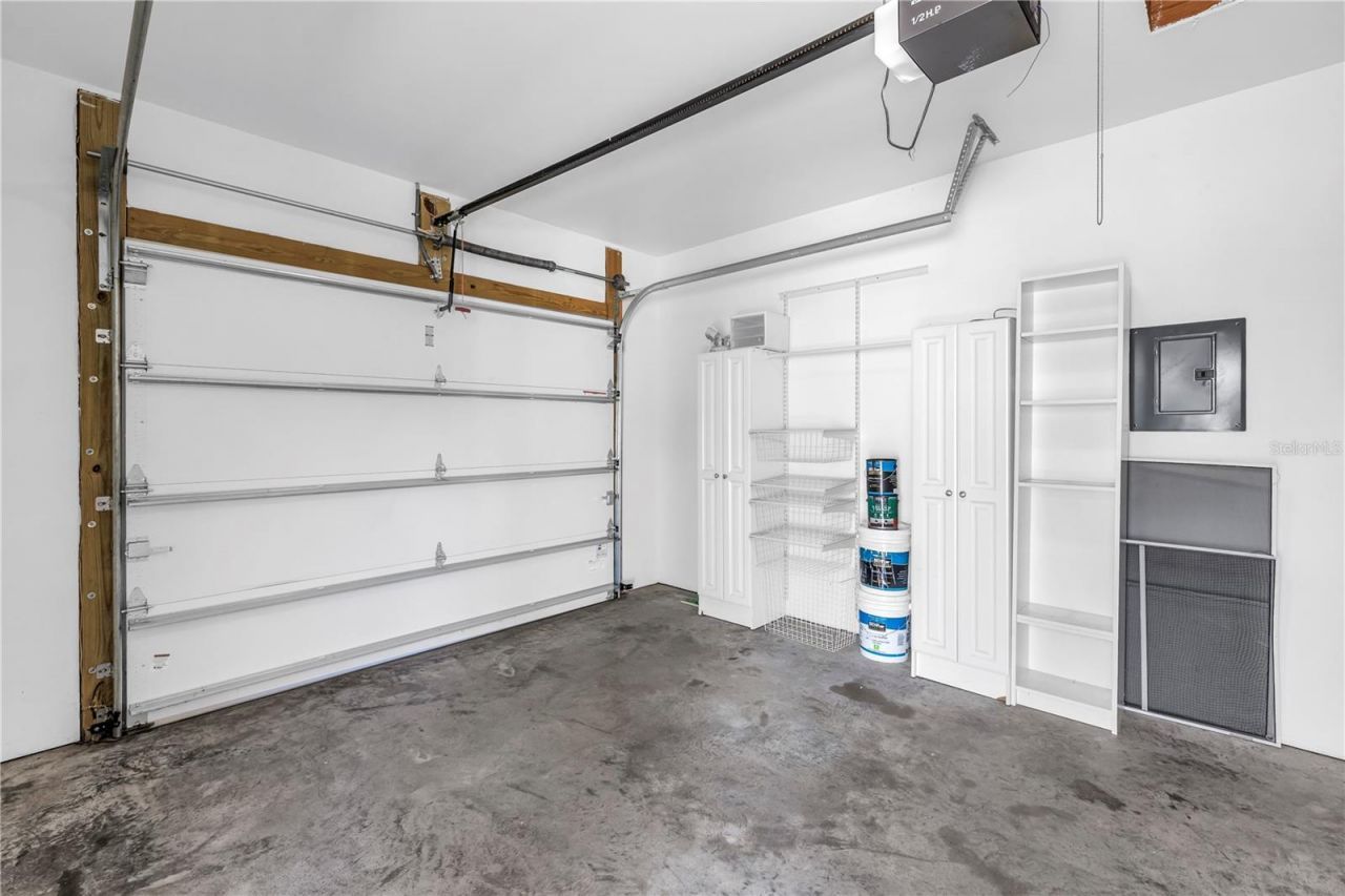 348 11th Avenue Ne, Saint Petersburg, FL 33701 Photo