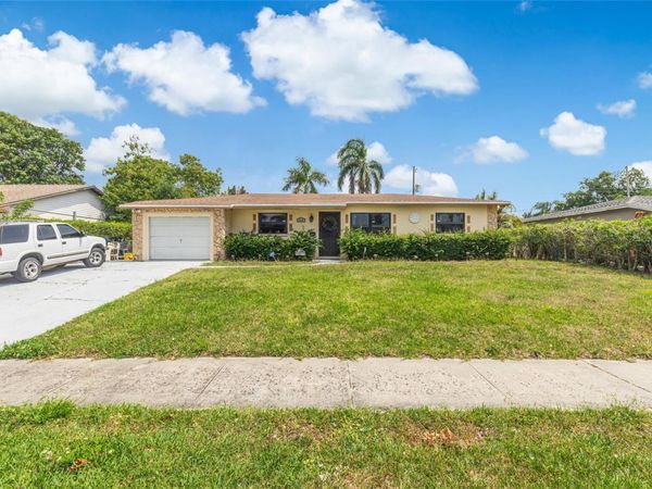 539 SABAL PALM DRIVE , LAKE PARK, FL 33403