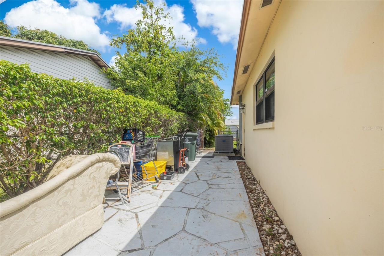 539 Sabal Palm Drive, Lake Park, FL 33403 Photo