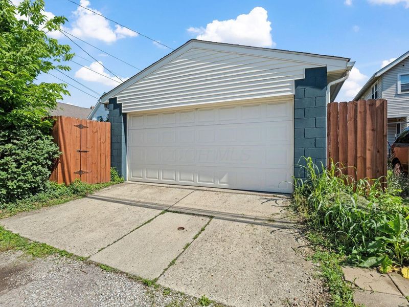 373 E Kelso Road, Columbus, OH 43202 Photo 28