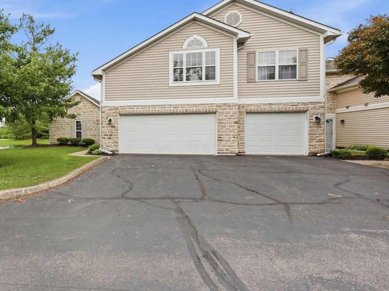 4889 Common Market Place, Dublin, OH 43016 Photo 2