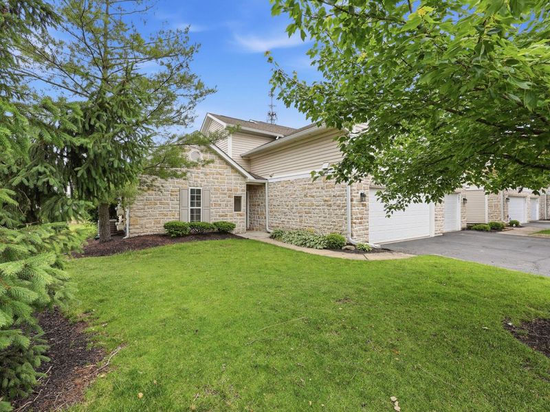 4889 Common Market Place, Dublin, OH 43016 Photo 3