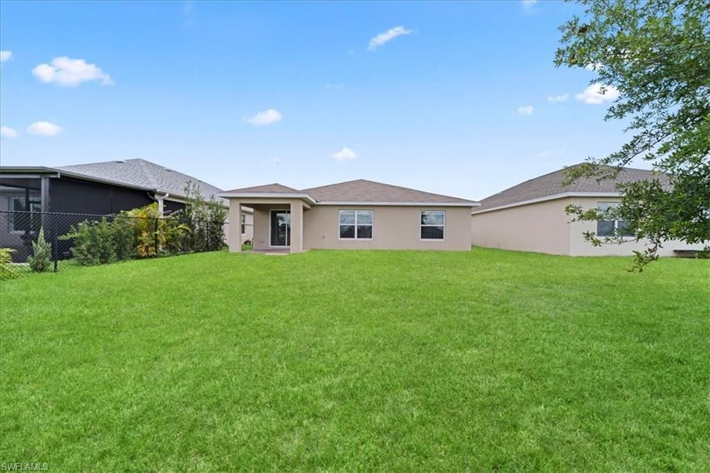 10535 Crossback Ln, Lehigh Acres, FL 33936 Photo